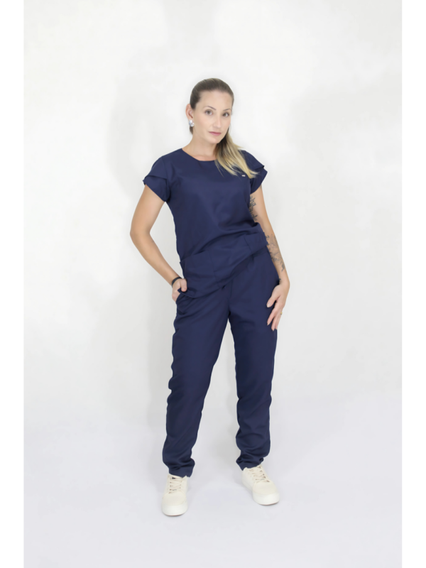  Scrub Feminino Ruth - Gabardine - Azul Marinho - Image 5