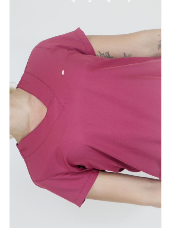Scrub Feminino V30 - Gabardine - Borgonha - Image 8